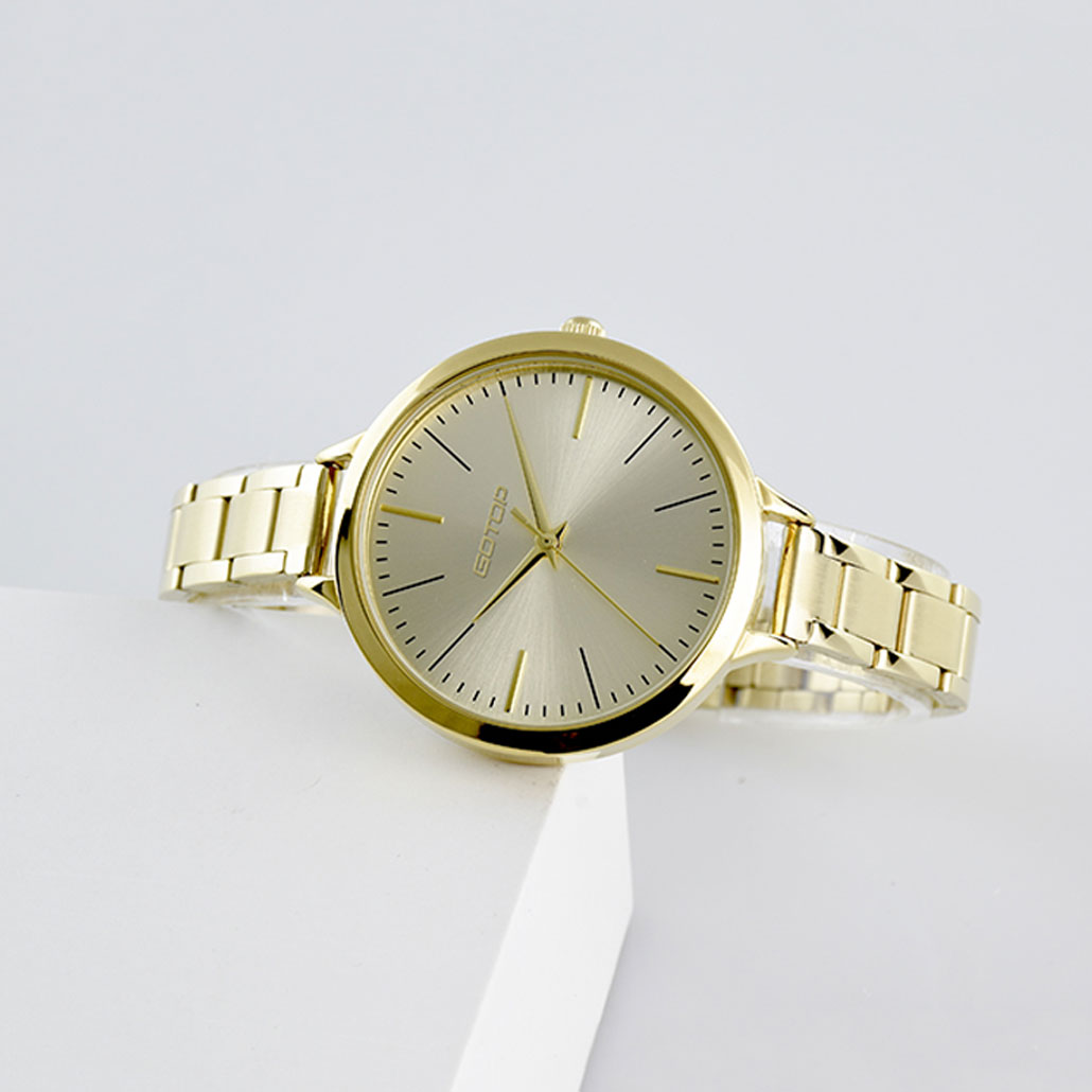 AW450 Rose Gold Designer Watch Ladies