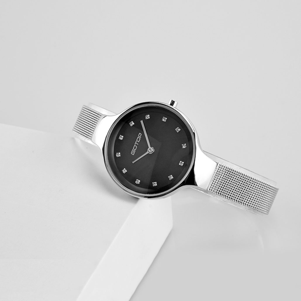 AW475 Mother Of Pearl Watch Women's
