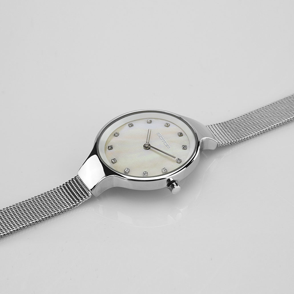 AW475 Mother Of Pearl Watch Women's