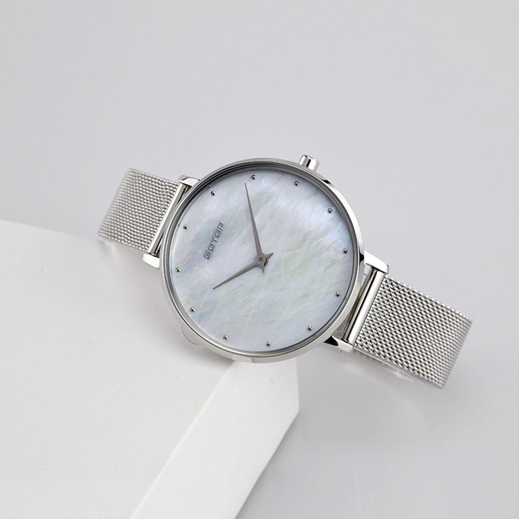 SS545-02 Gold Women's Watch With Mother Of Pearl Dial