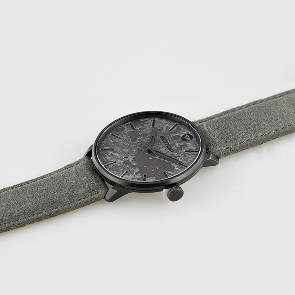 SS549-01 Men's black dial steel watch
