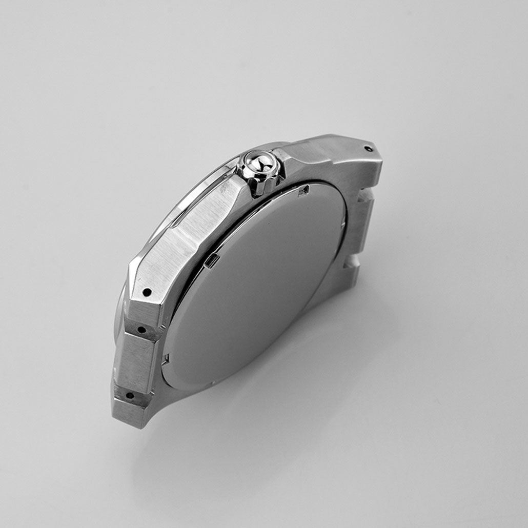 WC031 Round Stainless-Steel Watch Case with Screw Detail