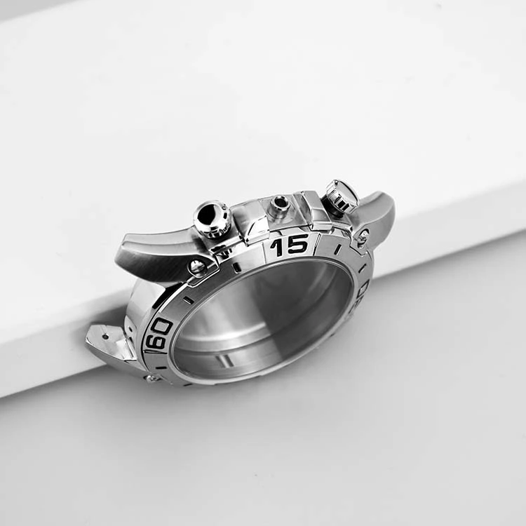 Round Watch Case With Polished Crown