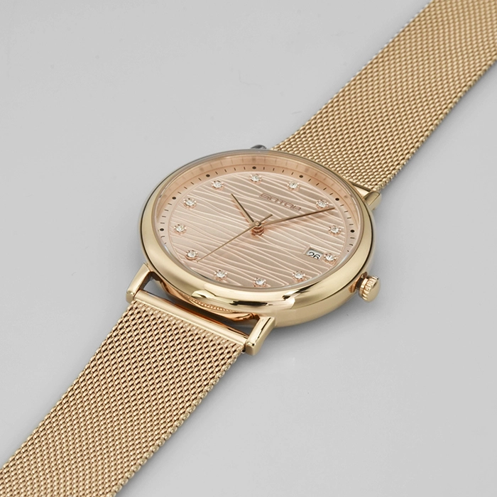 Engraving Wave Dail Watch for Woman