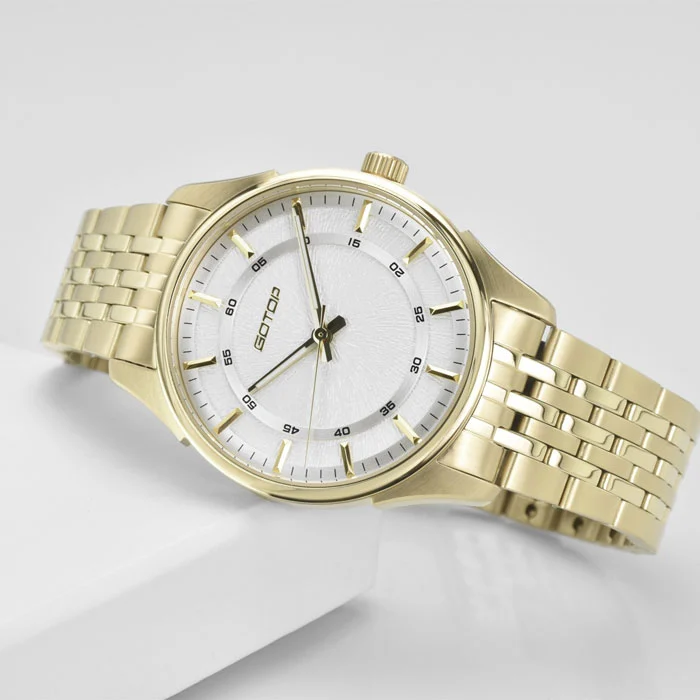 Luxurious Stainless Steel Men's Watch Sophisticated Durable and Elegant Design for Gentlemen