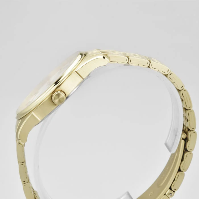 Luxurious Stainless Steel Men's Watch Sophisticated Durable and Elegant Design for Gentlemen