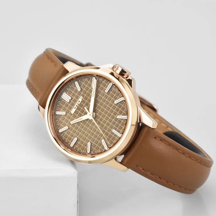 New Fashion Versatile Personalized Casual Trend Small Scale PU Strap Women's Watch