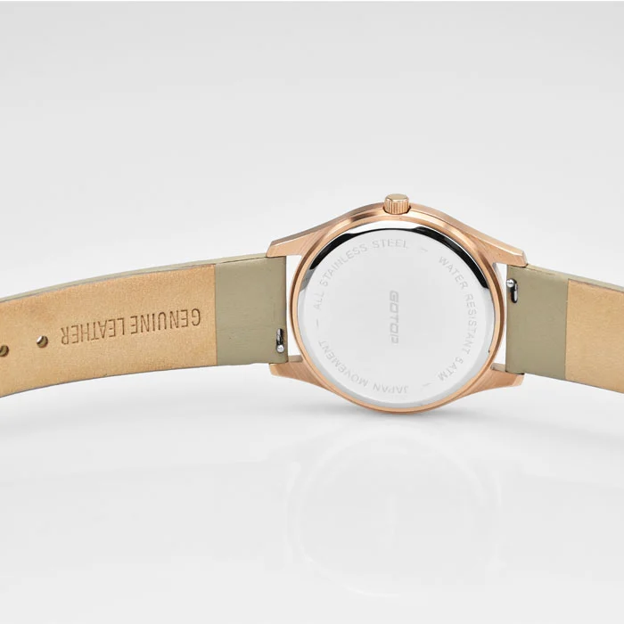 Unique Little Fresh Ladies High Quality Steel Watch with Double Textured Dial and Elegant Strap