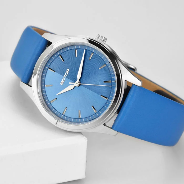Unique Little Fresh Ladies High Quality Steel Watch with Double Textured Dial and Elegant Strap