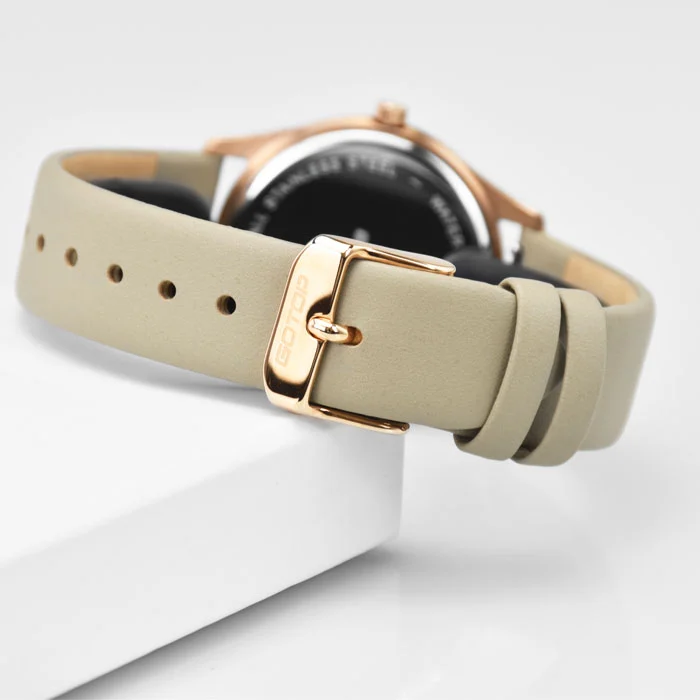 Unique Little Fresh Ladies High Quality Steel Watch with Double Textured Dial and Elegant Strap