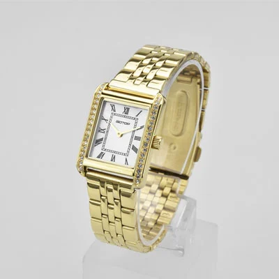 Square Retro Women's Watch Timelessly Elegant Luxuriously Crafted with a Vintage Charm