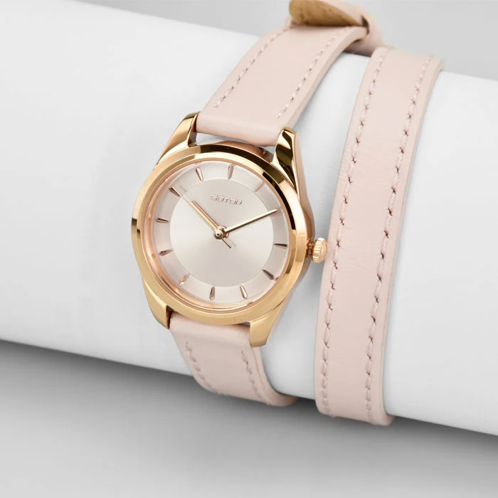 Beautiful Lady 25mm Watches with Double-wrap Leather Strap